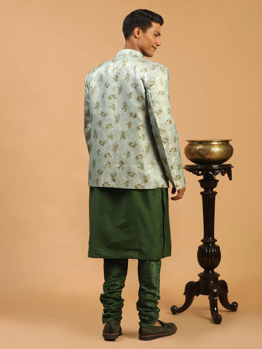 VASTRAMAY Green Jodhpuri And Kurta Set